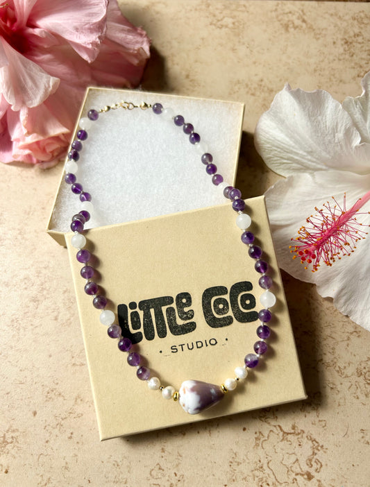 15.5" Amethyst & Purple Cone Shell Neck'lei