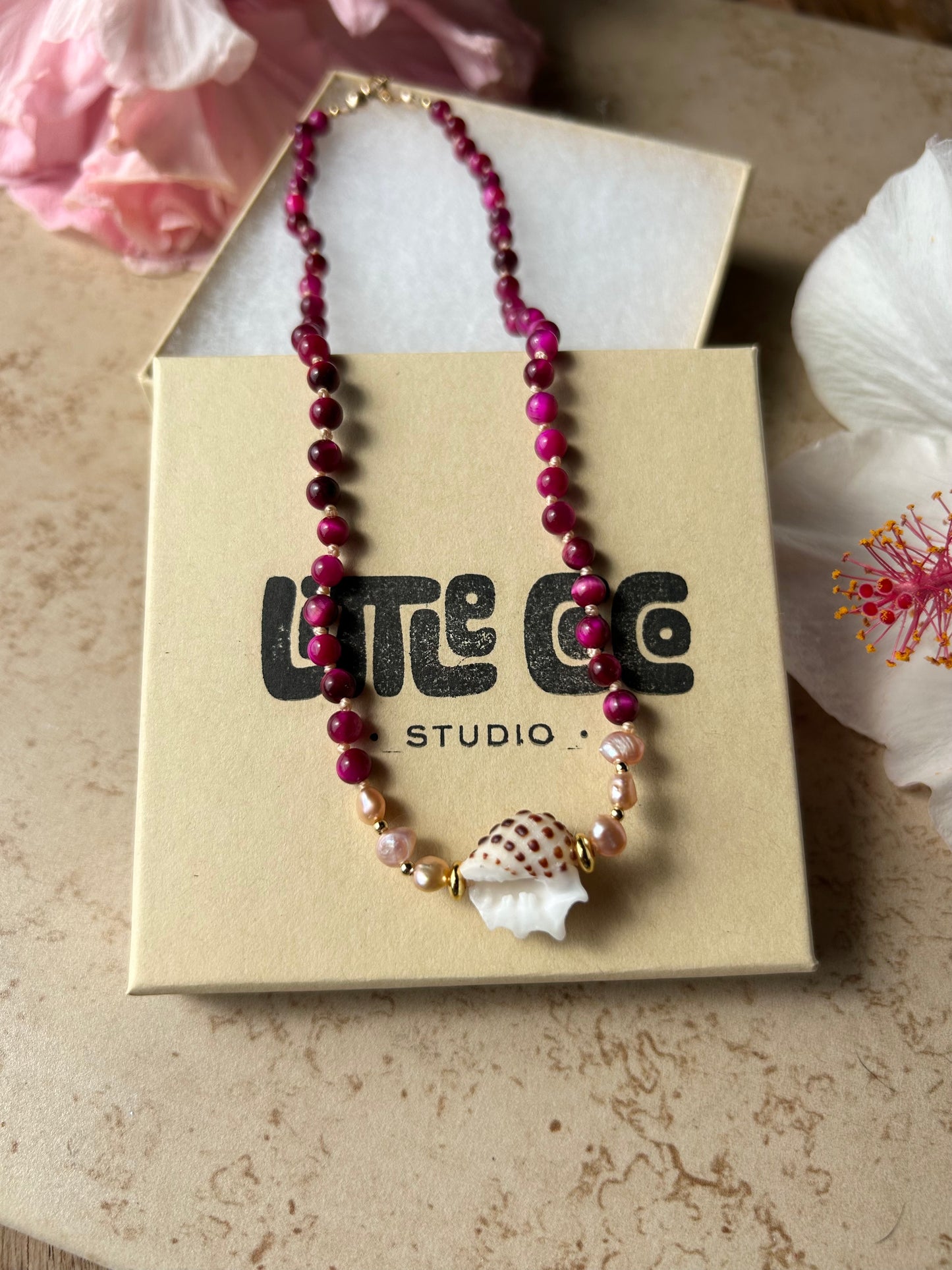 15" Pink Rose Tigers Eye & Spotted Drupe Neck'lei